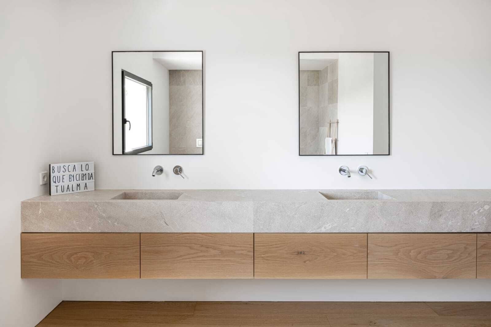 6 soveværelse Finca/Landehus til salg i Es Garrovers med swimmingpool garage - € 3.250.000 (Ref: 9401418)