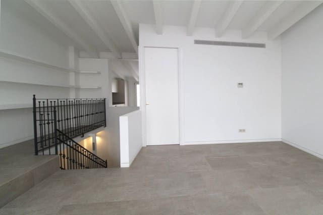 2 sypialnia Penthouse na sprzedaż w Palma de Mallorca - 2 000 000 € (Ref: 9401423)