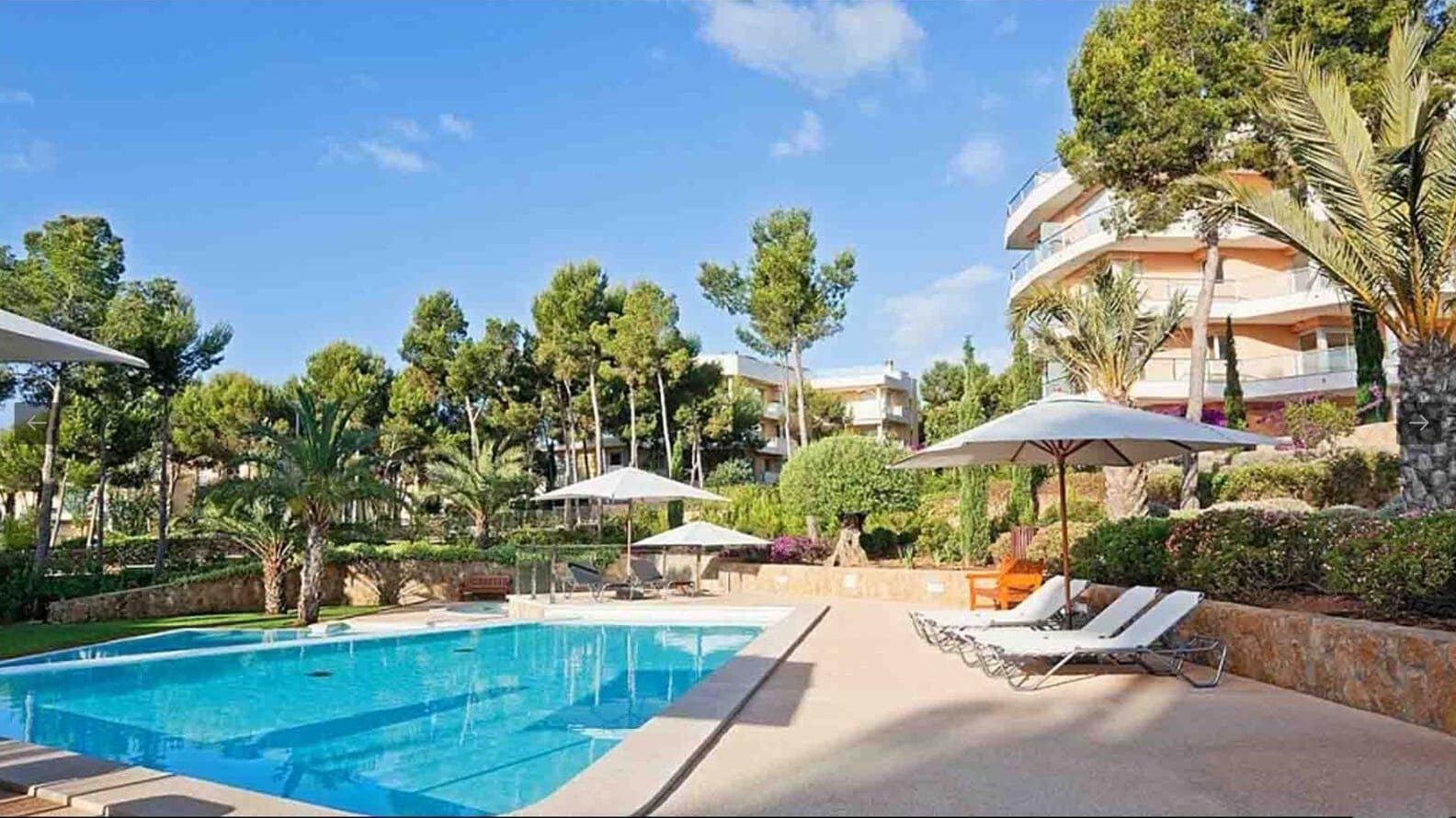 2 slaapkamer Penthouse te koop in Sol de Mallorca met zwembad garage - € 750.000 (Ref: 9401425)