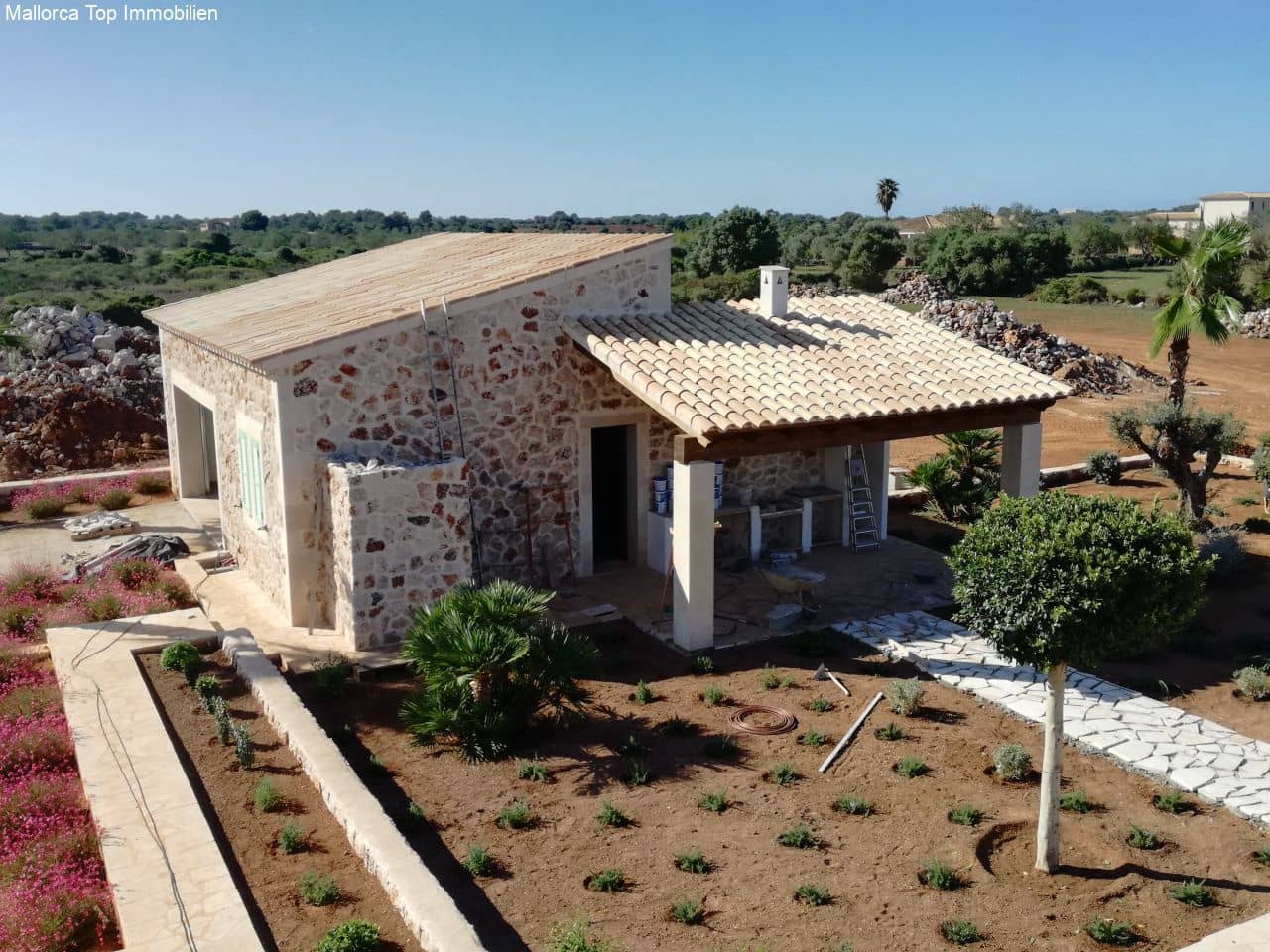 6 Zimmer Finca/Landgut zu verkaufen in Ses Salines mit Pool Garage - 3.395.000 € (Ref: 9401430)