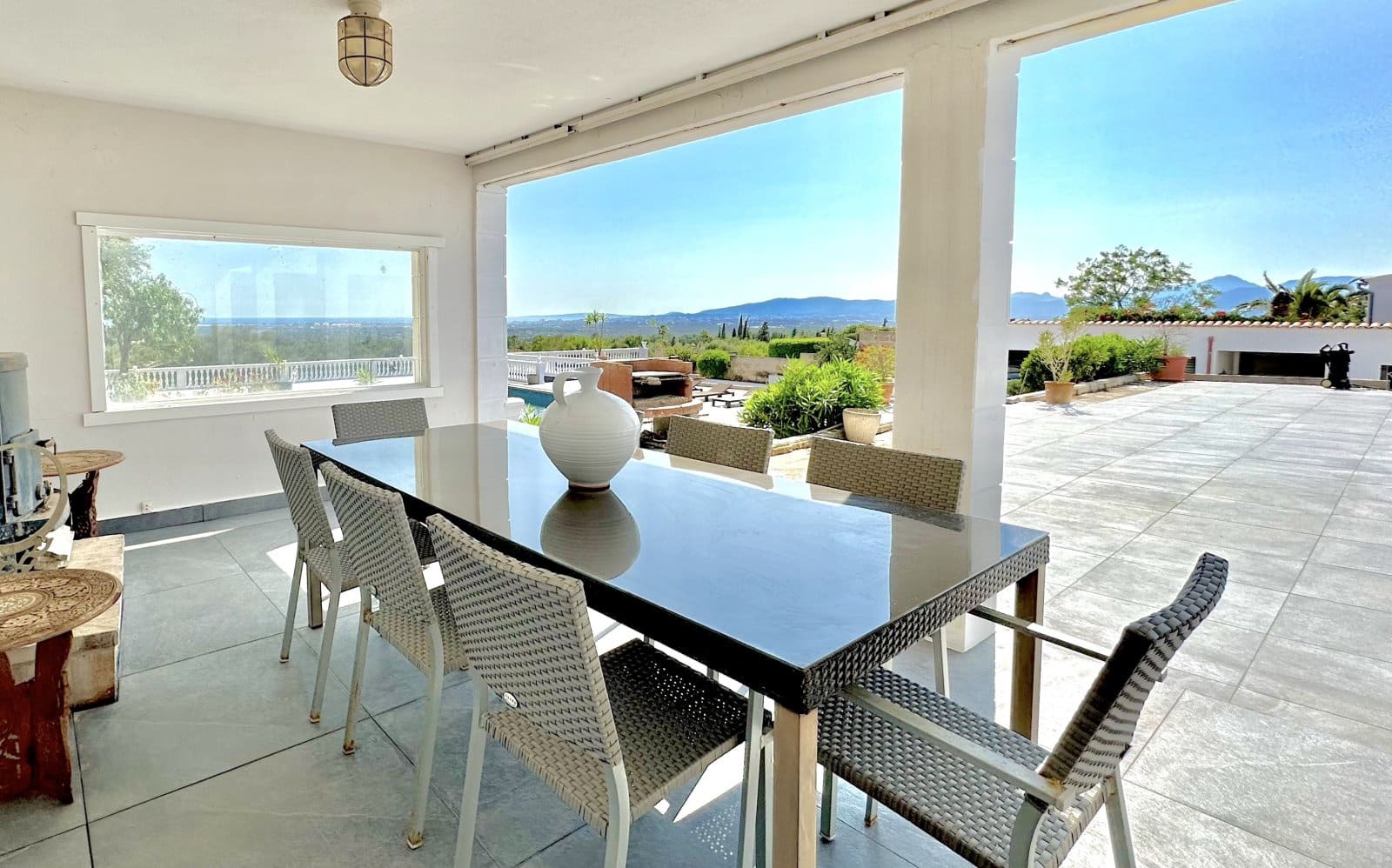 6 bedroom Villa for sale in Marratxi with pool garage - € 1,895,000 (Ref: 9401435)