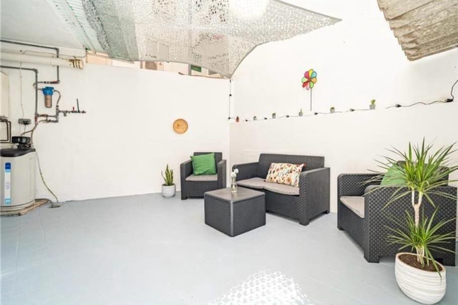 4 slaapkamer Appartement te koop in Palma de Mallorca - € 400.000 (Ref: 9401441)