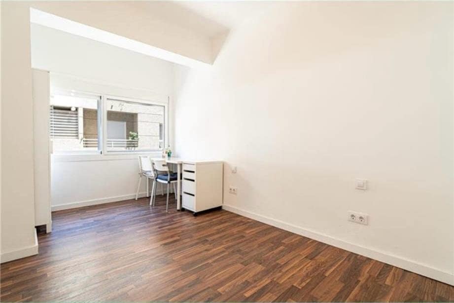 4 slaapkamer Appartement te koop in Palma de Mallorca - € 400.000 (Ref: 9401441)