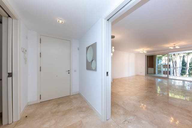 4 slaapkamer Appartement te koop in Portals Nous, Calvià met zwembad garage - € 1.400.000 (Ref: 9401445)