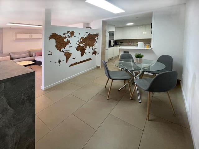 2 soveværelse Lejlighed til salg i Magalluf, Calvià - € 599.000 (Ref: 9401449)