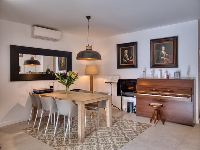 5 sypialnia Dom na sprzedaż w Alaró z basenem - 1 495 000 € (Ref: 9401450)