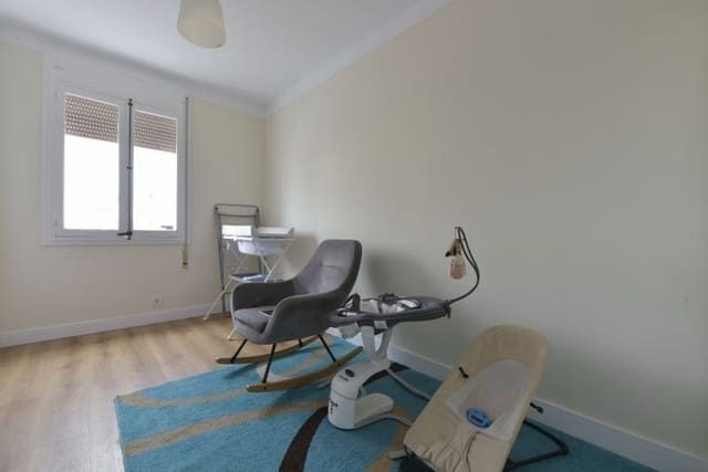 6 quarto Apartamento para venda em Manacor - 375 000 € (Ref: 9401453)