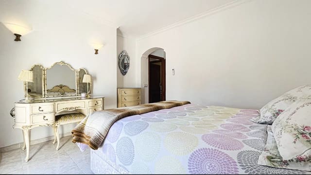 5 bedroom Villa for sale in Cala Vinyes / Cala Vinyas / Cala Viñas, Calvià with pool garage - € 1,550,000 (Ref: 9401457)