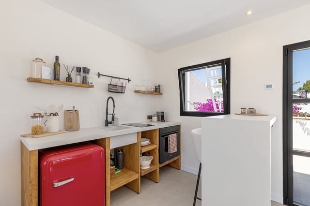 3 makuuhuone Huvila myytävänä paikassa Sol de Mallorca, Calvià mukana uima-altaan - 2 150 000 € (Ref: 9401461)