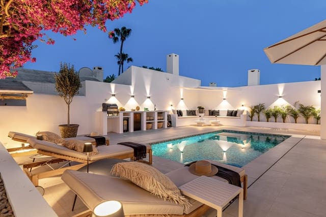 3 makuuhuone Huvila myytävänä paikassa Sol de Mallorca, Calvià mukana uima-altaan - 2 150 000 € (Ref: 9401461)