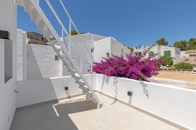 3 makuuhuone Huvila myytävänä paikassa Sol de Mallorca, Calvià mukana uima-altaan - 2 150 000 € (Ref: 9401461)