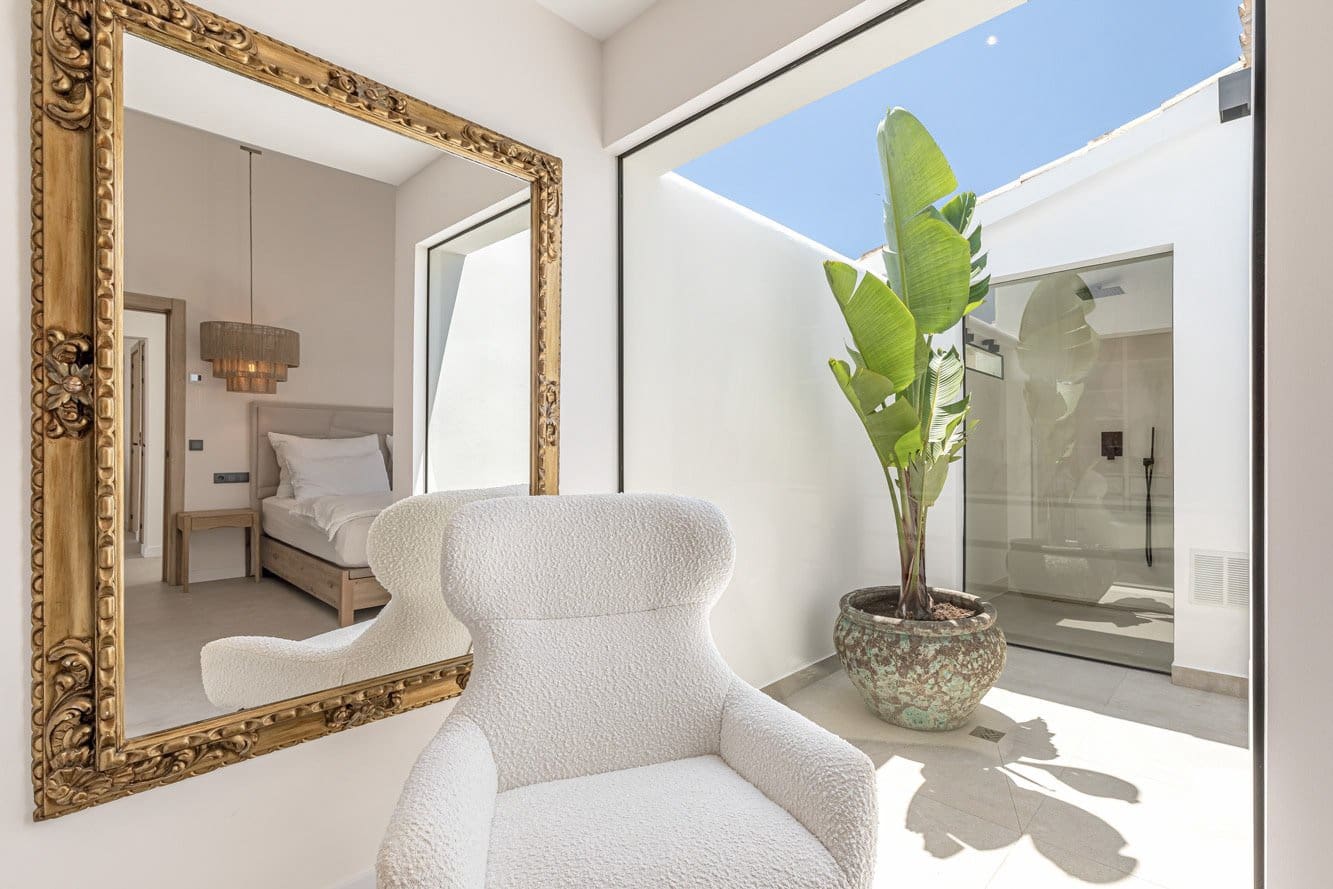 3 makuuhuone Huvila myytävänä paikassa Sol de Mallorca mukana uima-altaan - 2 150 000 € (Ref: 9401461)