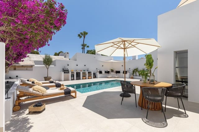 3 makuuhuone Huvila myytävänä paikassa Sol de Mallorca, Calvià mukana uima-altaan - 2 150 000 € (Ref: 9401461)