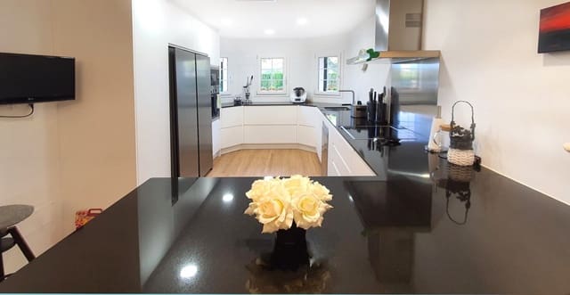 4 Zimmer Doppelhaus zu verkaufen in Maioris Decima, Llucmajor mit Pool - 915.000 € (Ref: 9401462)