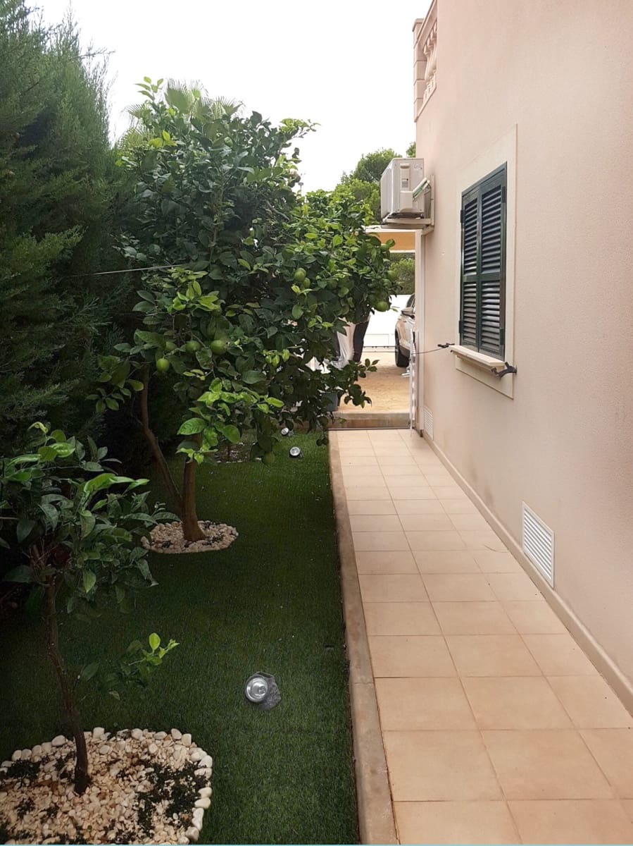 4 Zimmer Doppelhaus zu verkaufen in Maioris Decima mit Pool - 915.000 € (Ref: 9401462)