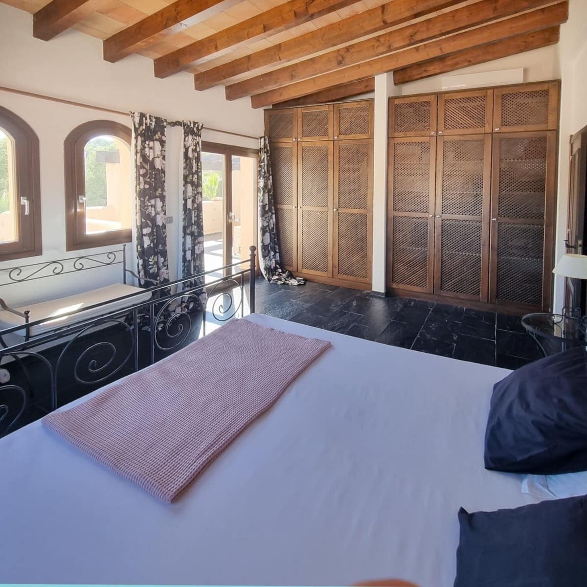 4 makuuhuone Huvila myytävänä paikassa Costa de la Calma mukana uima-altaan 
autotalli - 2 850 000 € (Ref: 9401465)