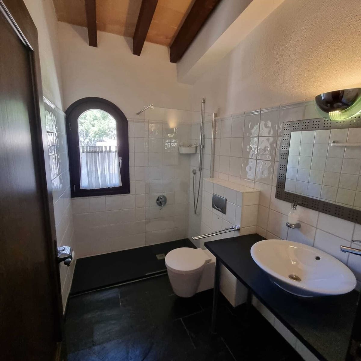 4 makuuhuone Huvila myytävänä paikassa Costa de la Calma mukana uima-altaan 
autotalli - 2 850 000 € (Ref: 9401465)