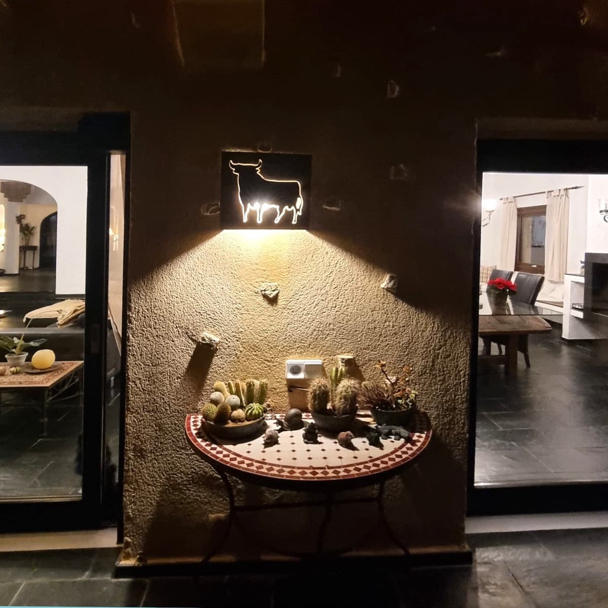 4 makuuhuone Huvila myytävänä paikassa Costa de la Calma mukana uima-altaan 
autotalli - 2 850 000 € (Ref: 9401465)