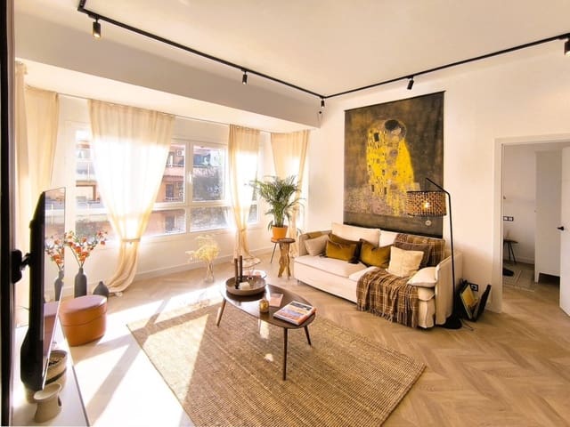 3 sypialnia Apartament na sprzedaż w Palma de Mallorca - 460 000 € (Ref: 9401470)