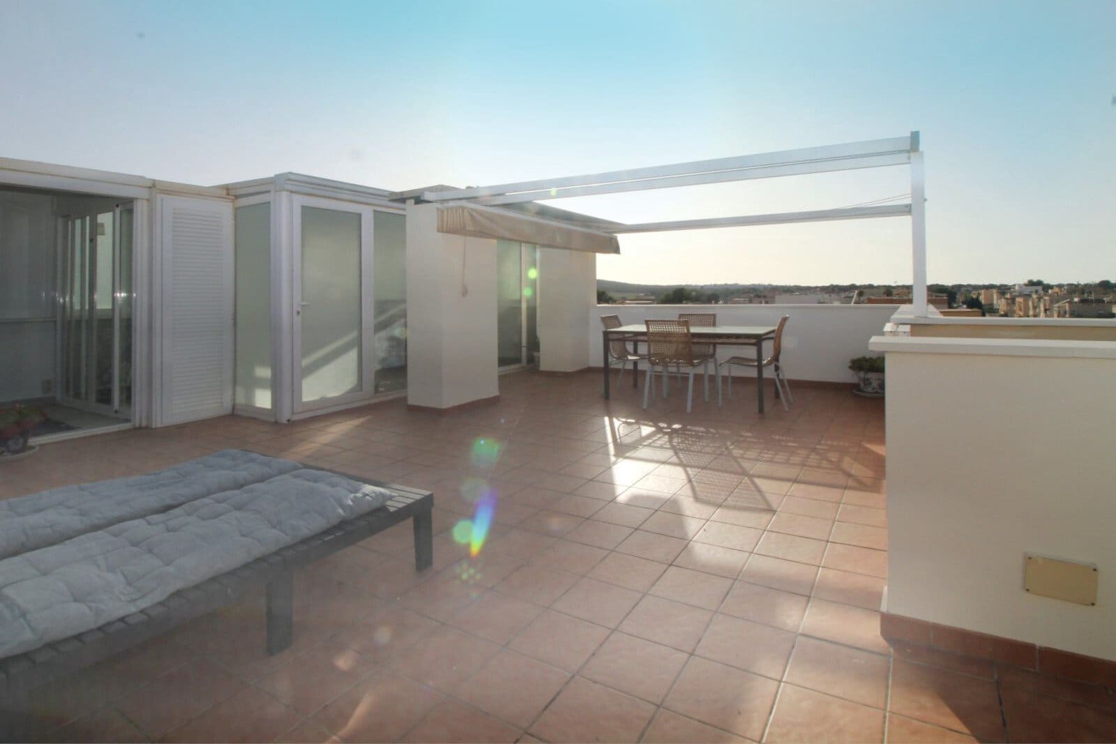 2 sovrum Takvåning till salu i Son Ferrer med garage - 435 000 € (Ref: 9401473)