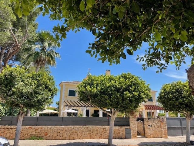 4 quarto Moradia Geminada para venda em Maioris Decima com piscina garagem - 1 450 000 € (Ref: 9401475)