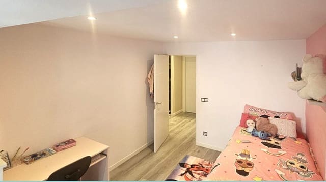 3 soveværelse Lejlighed til salg i Palma de Mallorca - € 375.000 (Ref: 9401483)