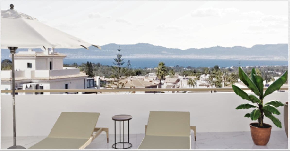 5 soveværelse Semi-Rækkehus til salg i Palma de Mallorca med swimmingpool - € 895.000 (Ref: 9401484)