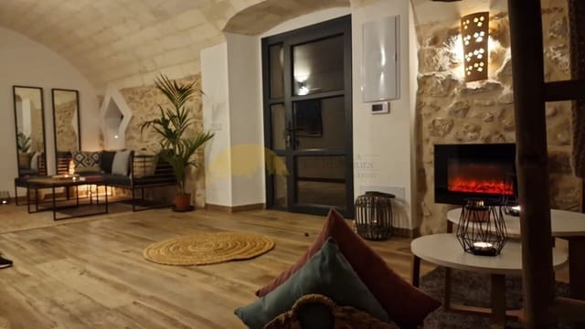 4 makuuhuone Maalaistalo myytävänä paikassa Felanitx mukana uima-altaan 
autotalli - 1 190 000 € (Ref: 9401485)