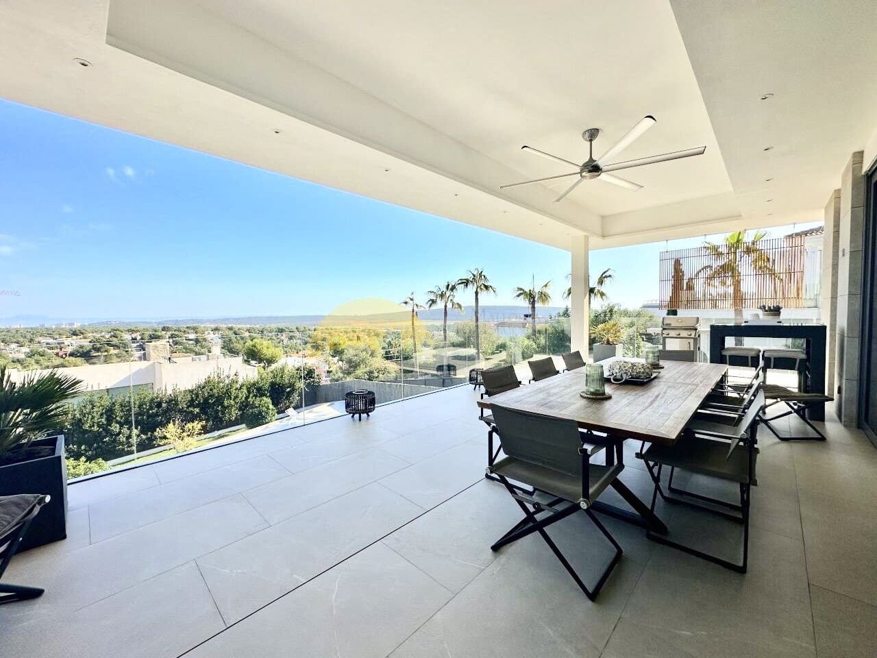 Chalet de 4 habitaciones en Santa Ponsa en venta con piscina garaje - 4.850.000 € (Ref: 9401488)