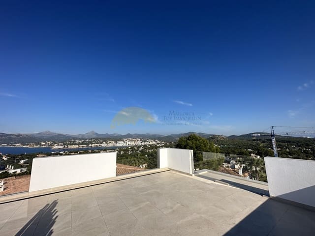 Chalet de 4 habitaciones en Santa Ponsa, Calvià en venta con piscina garaje - 4.850.000 € (Ref: 9401488)