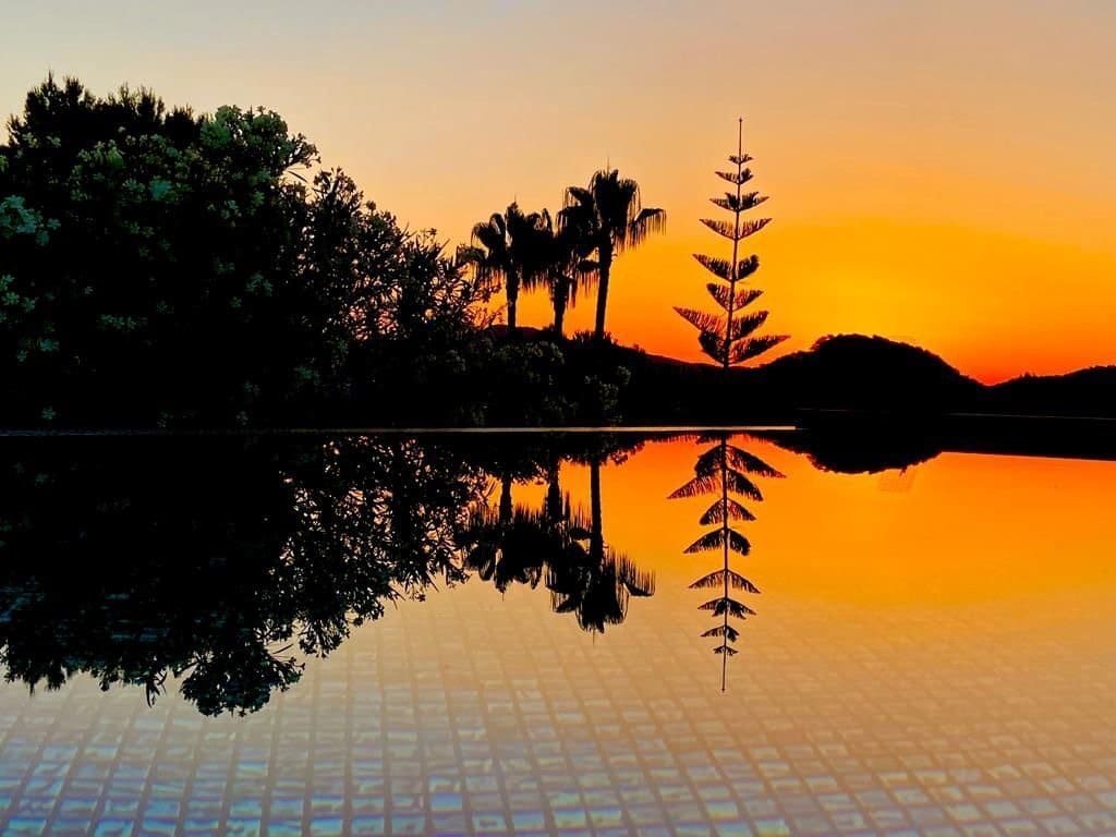 5 soverom Villa til salgs i Santa Ponsa med svømmebasseng garasje - € 3 950 000 (Ref: 9401490)