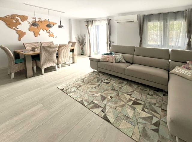 3 bedroom Townhouse for sale in Palma de Mallorca with garage - € 750,000 (Ref: 9401491)