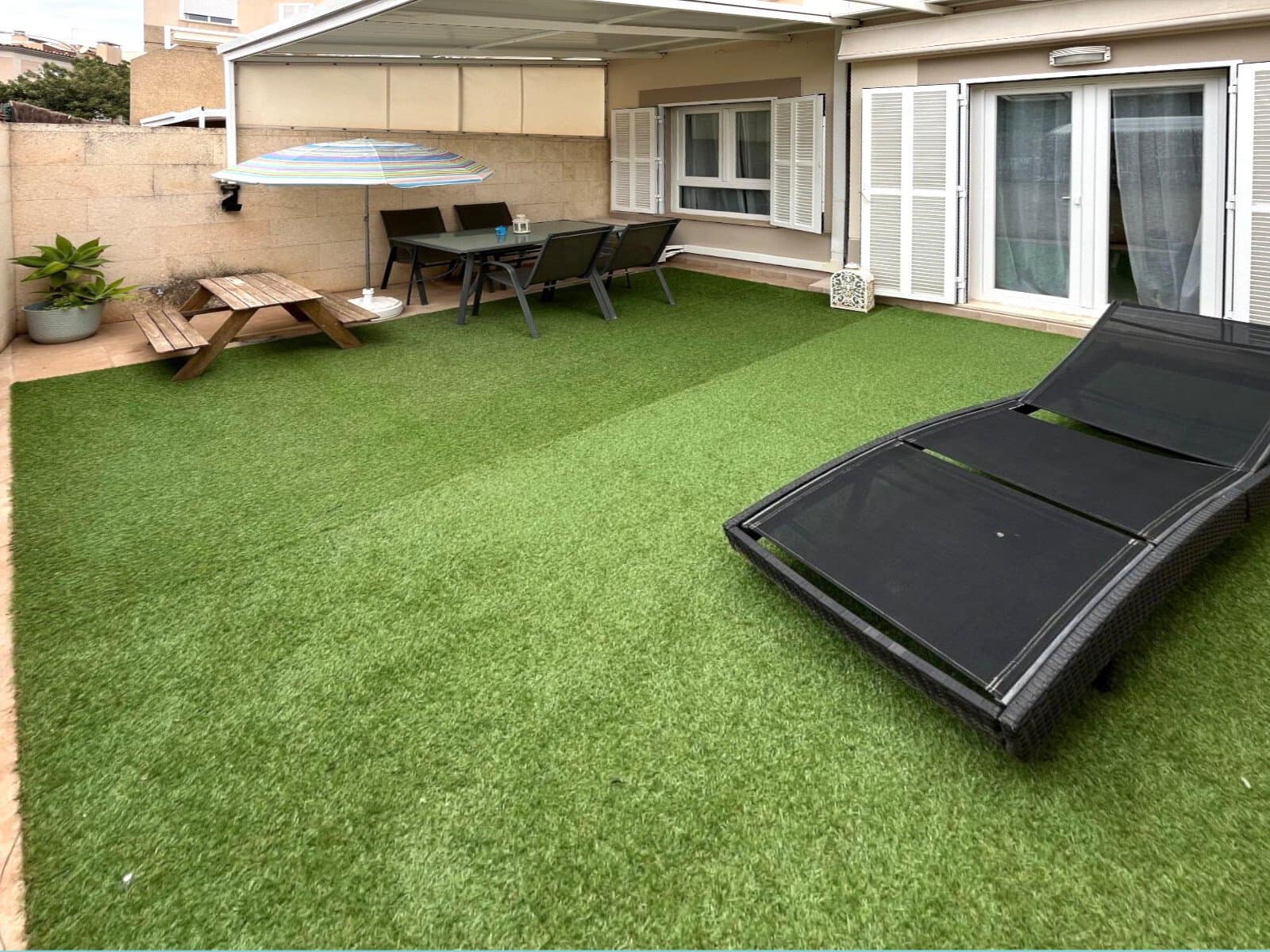 3 bedroom Townhouse for sale in Palma de Mallorca with garage - € 750,000 (Ref: 9401491)