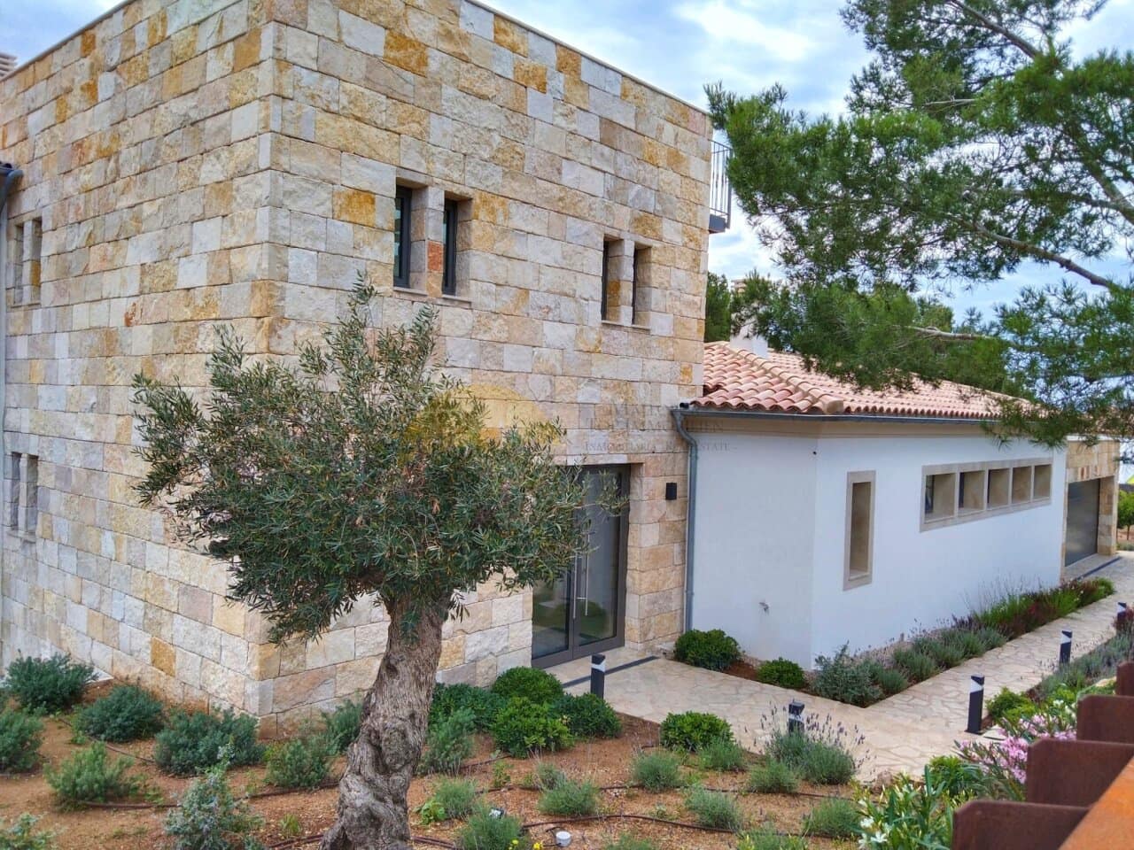 5 quarto Moradia para venda em Sol de Mallorca com piscina garagem - 3 790 000 € (Ref: 9401504)