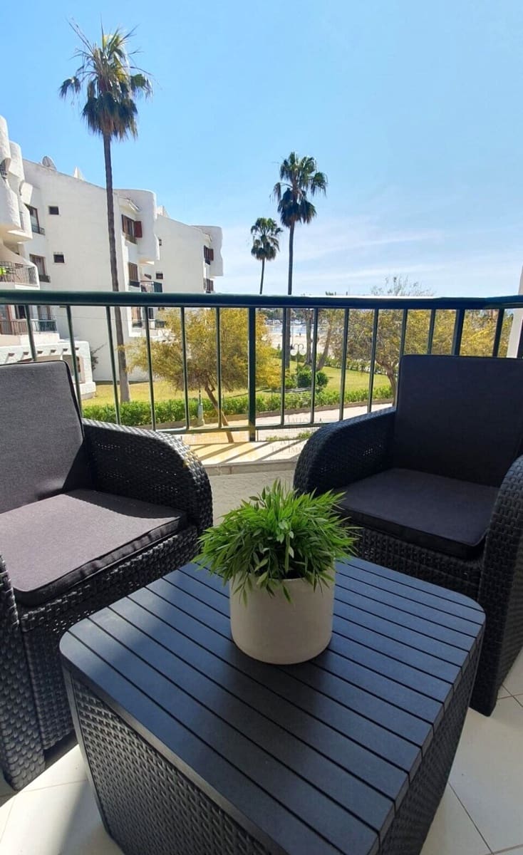 2 soverom Strandleiligheter til salgs i Alcudia med svømmebasseng garasje - € 479 000 (Ref: 9401513)