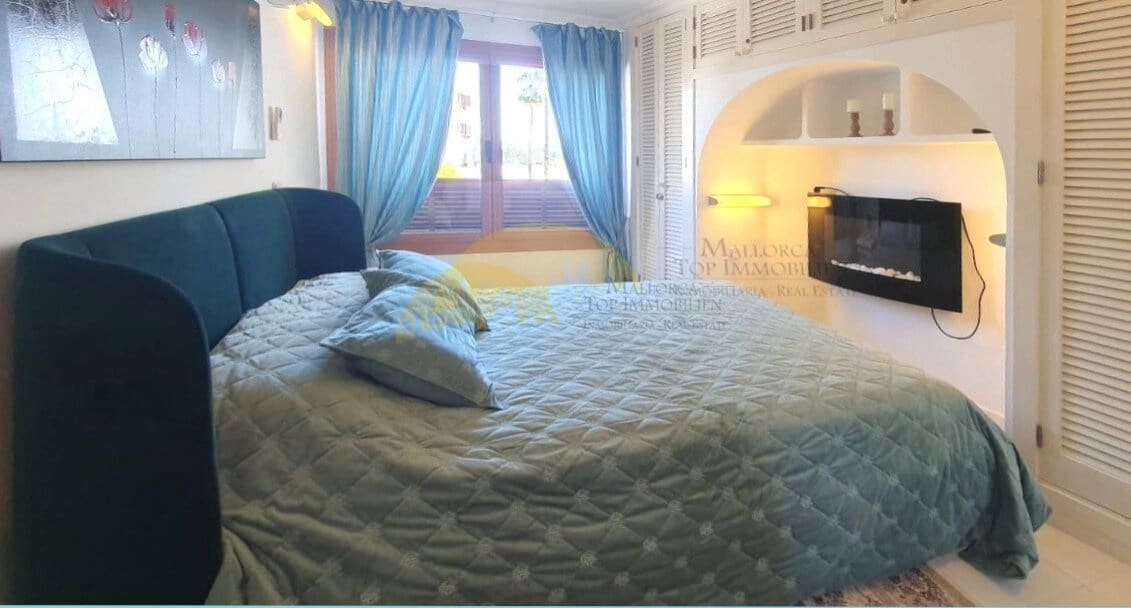 2 soverom Strandleiligheter til salgs i Alcudia med svømmebasseng garasje - € 479 000 (Ref: 9401513)