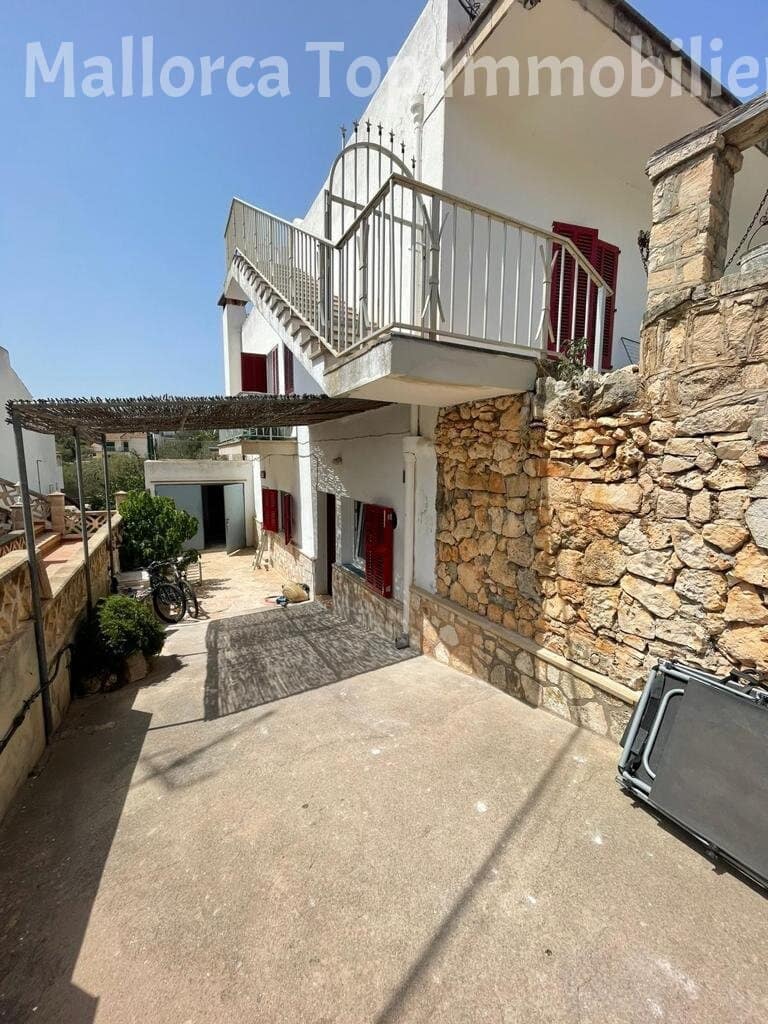 7 makuuhuone Omakotitalo myytävänä paikassa Portocolom mukana 
autotalli - 879 000 € (Ref: 9401517)