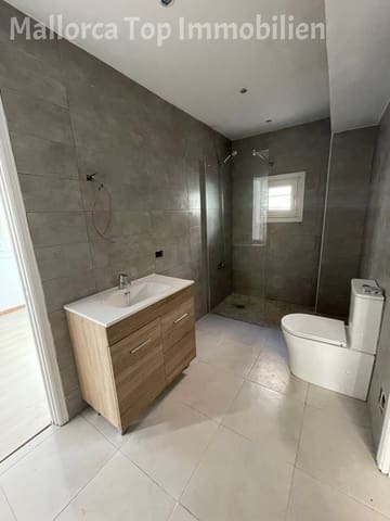 7 makuuhuone Omakotitalo myytävänä paikassa Portocolom, Felanitx mukana 
autotalli - 879 000 € (Ref: 9401517)