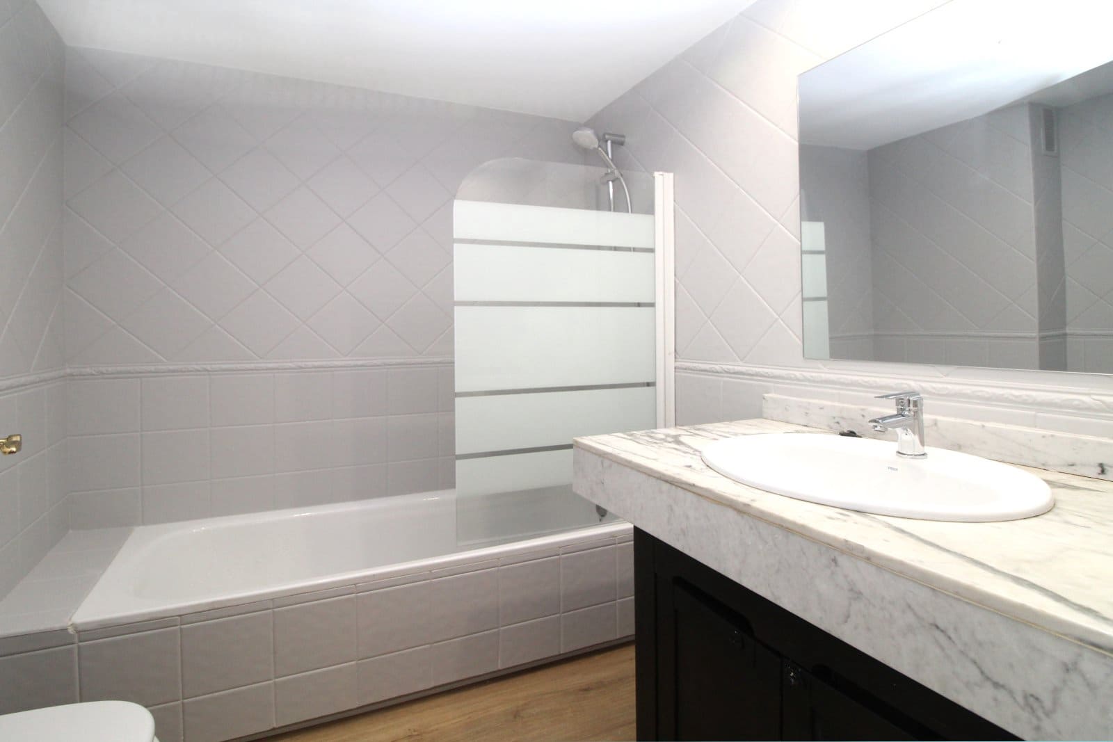 3 bedroom Apartment for sale in L'Arenal / S'Arenal with pool garage - € 560,000 (Ref: 9401519)