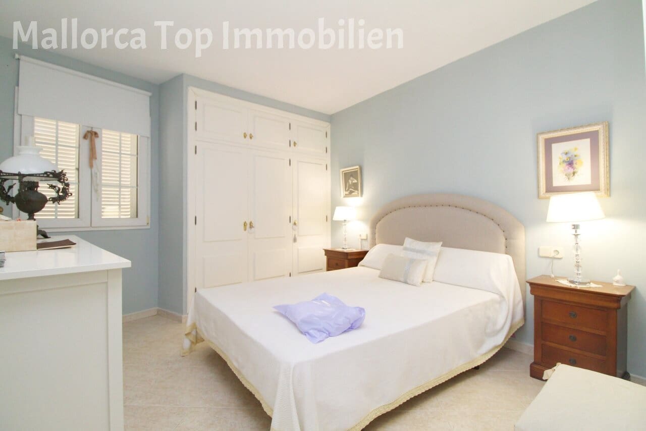 2 soveværelse Strandlejlighed til salg i L'Arenal / S'Arenal med garage - € 700.000 (Ref: 9401526)