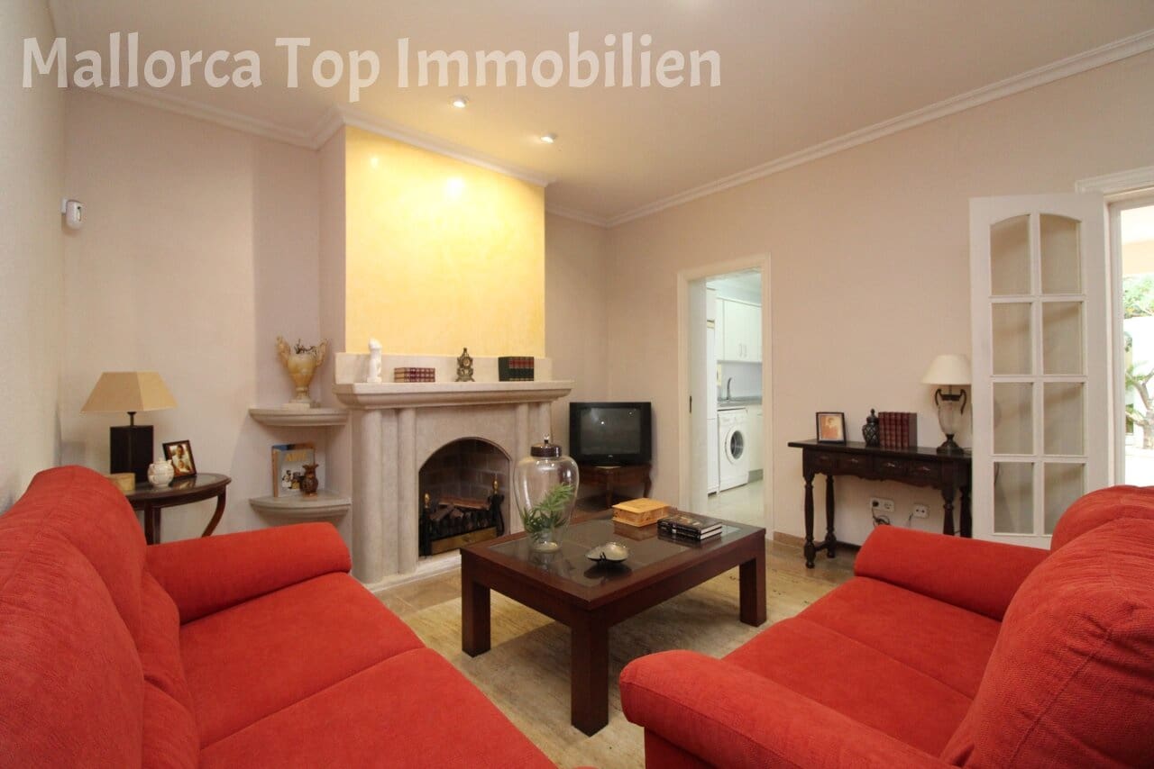 4 bedroom Villa for sale in Alcudia with garage - € 740,000 (Ref: 9401528)