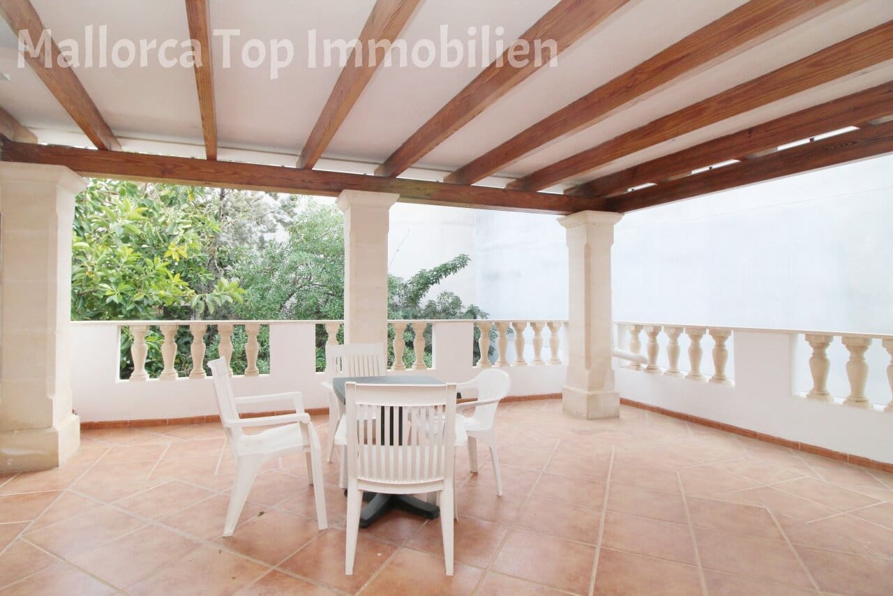 4 bedroom Villa for sale in Alcudia with garage - € 740,000 (Ref: 9401528)