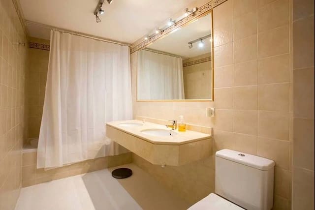 2 soveværelse Lejlighed til salg i Santa Ponsa, Calvià med swimmingpool - € 730.000 (Ref: 9401534)