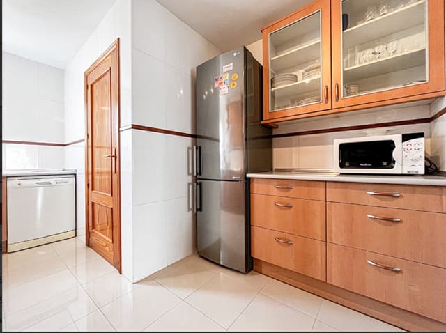 3 soveværelse Lejlighed til salg i Santa Ponsa, Calvià med swimmingpool garage - € 820.000 (Ref: 9401535)