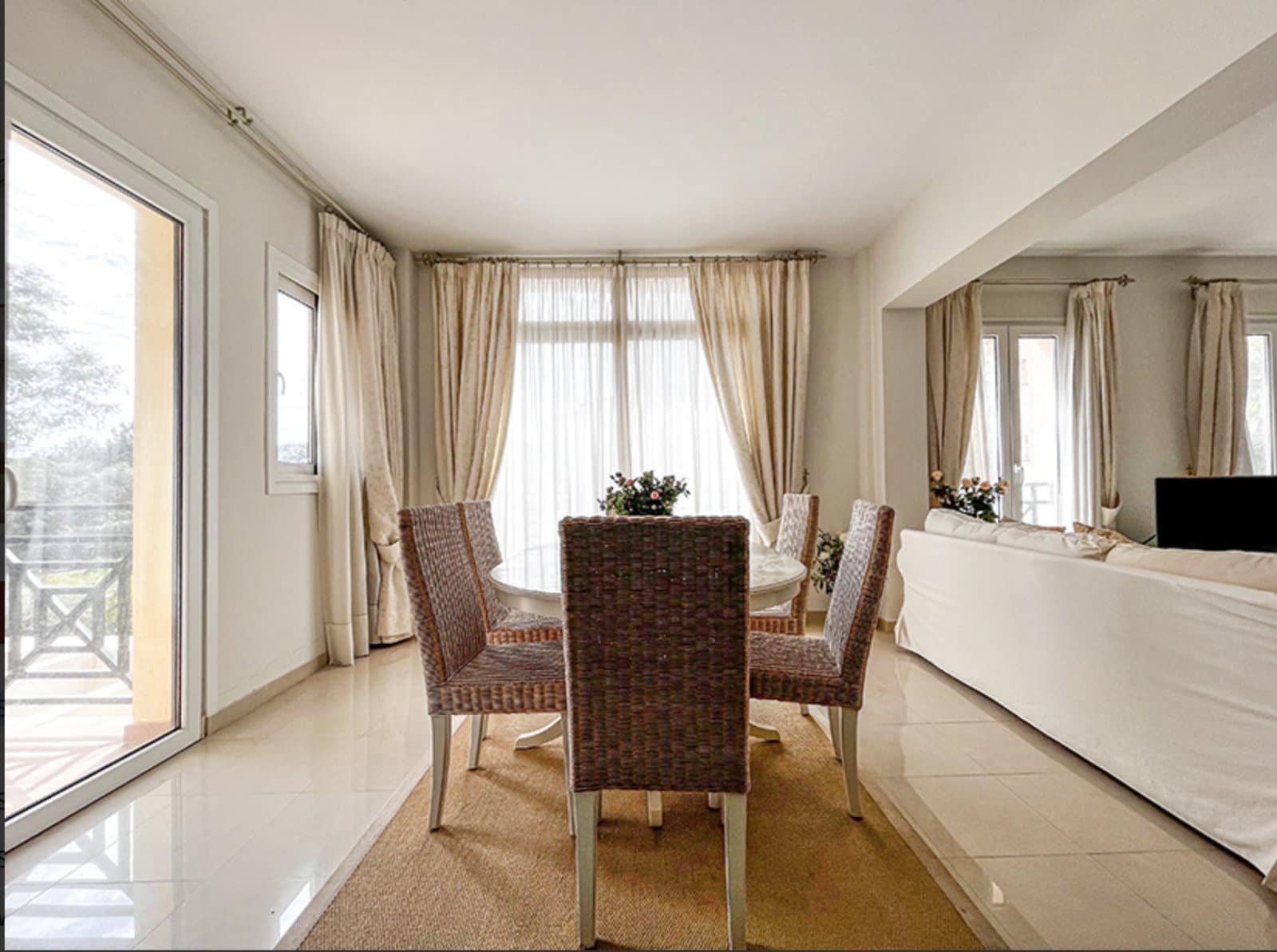 3 soveværelse Lejlighed til salg i Santa Ponsa med swimmingpool garage - € 820.000 (Ref: 9401535)