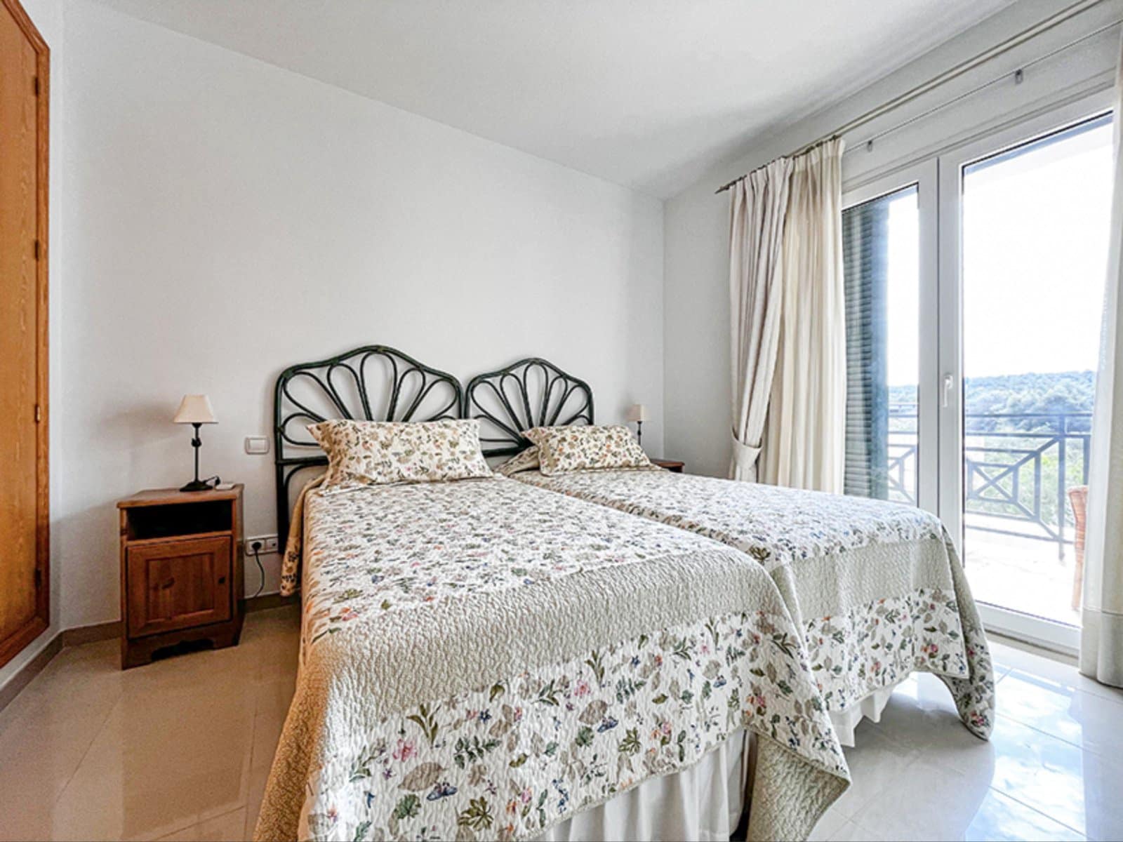 3 soveværelse Lejlighed til salg i Santa Ponsa med swimmingpool garage - € 820.000 (Ref: 9401535)