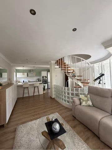 3 sypialnia Apartament na sprzedaż w Sol de Mallorca z basenem garażem - 660 000 € (Ref: 9401540)