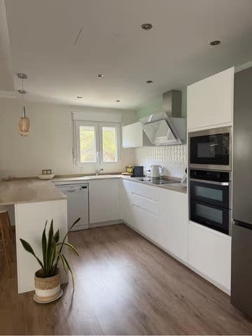 3 sypialnia Apartament na sprzedaż w Sol de Mallorca, Calvià z basenem garażem - 660 000 € (Ref: 9401540)