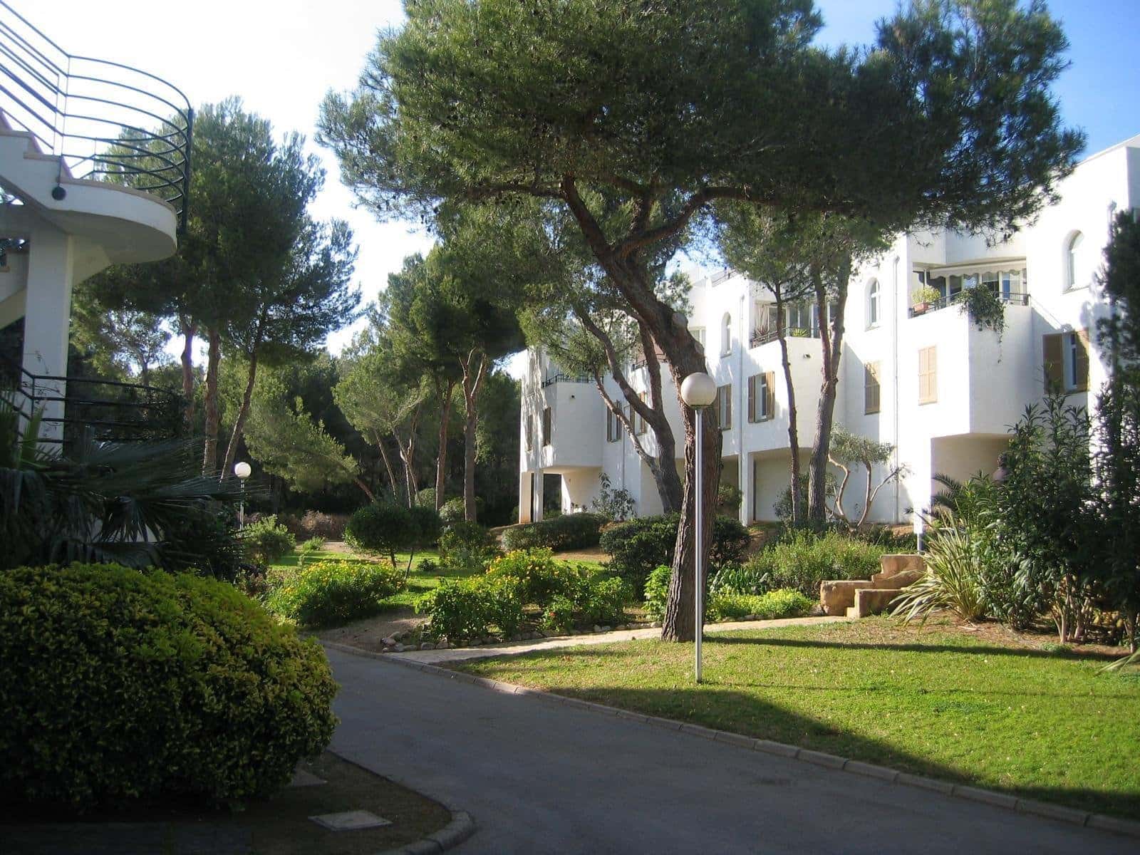 3 sypialnia Apartament na sprzedaż w Sol de Mallorca z basenem garażem - 660 000 € (Ref: 9401540)