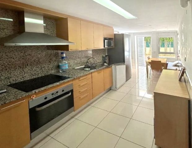 3 slaapkamer Appartement te koop in Palma de Mallorca met garage - € 660.000 (Ref: 9401541)